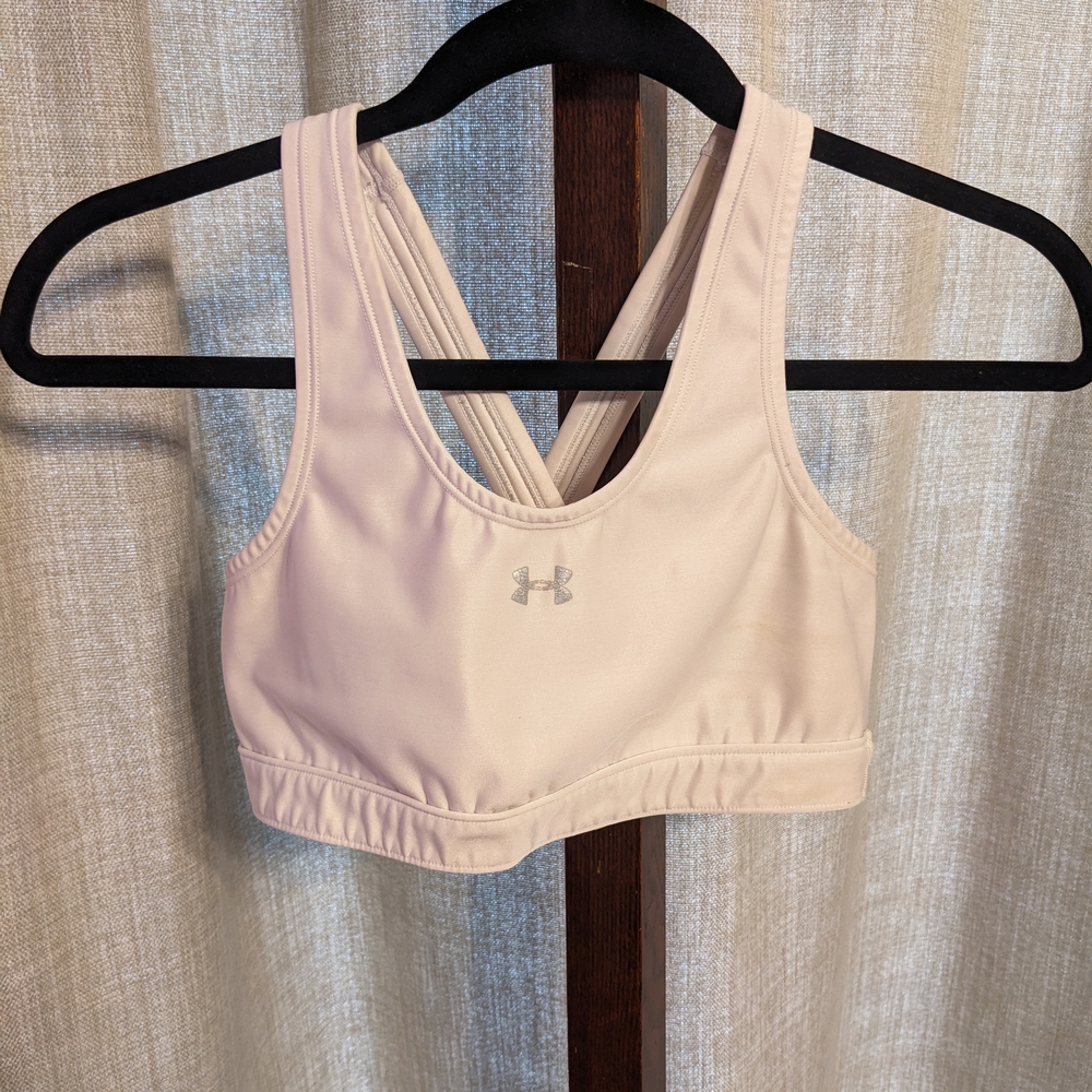 Under Armour White Sports Bra Racerback Design